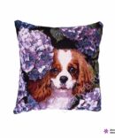 Гобеленовая наволочка для подушки с рисунком собаки в цветах